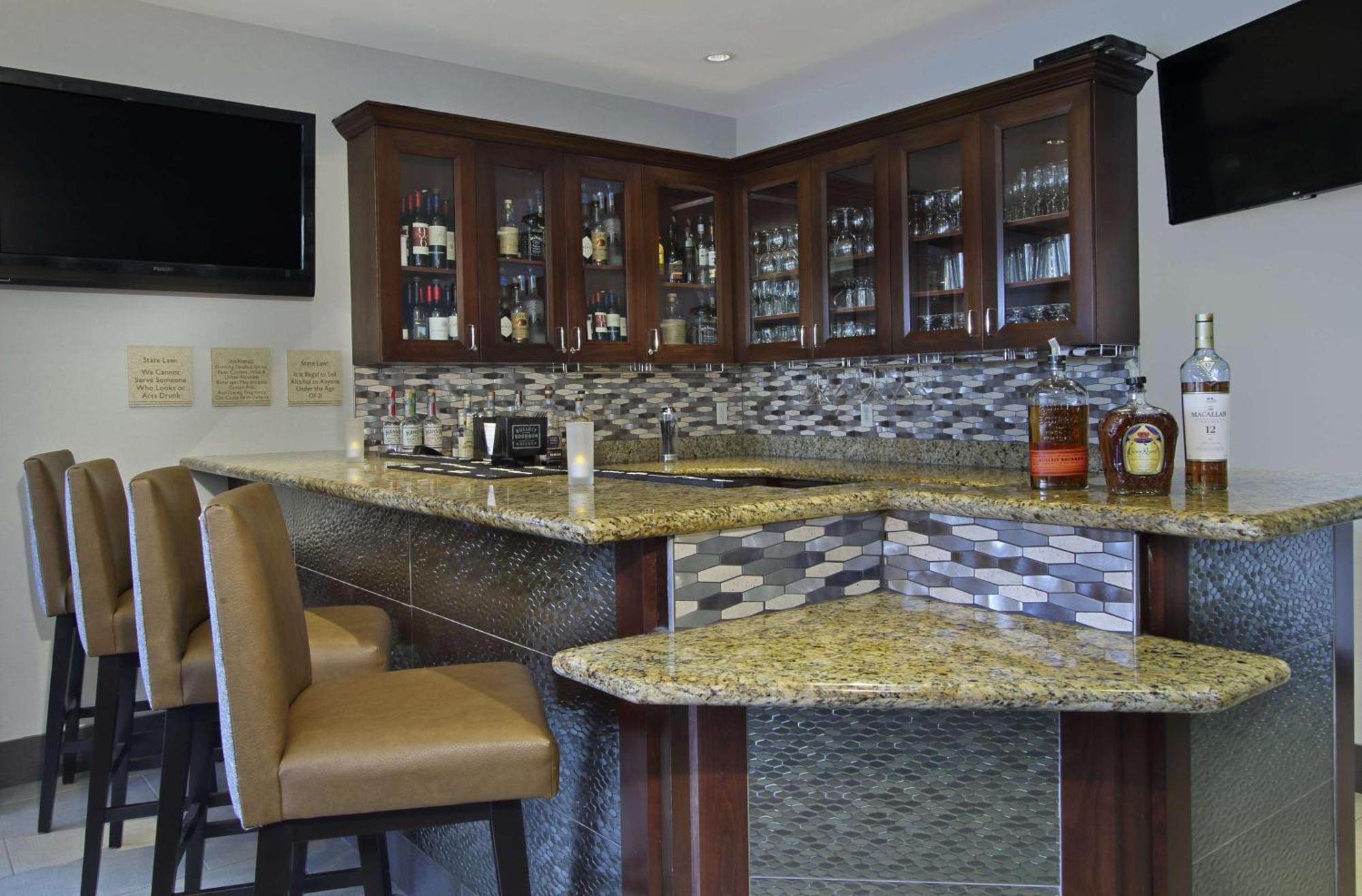Hilton Garden Inn Sonoma County Airport Santa Rosa Dış mekan fotoğraf