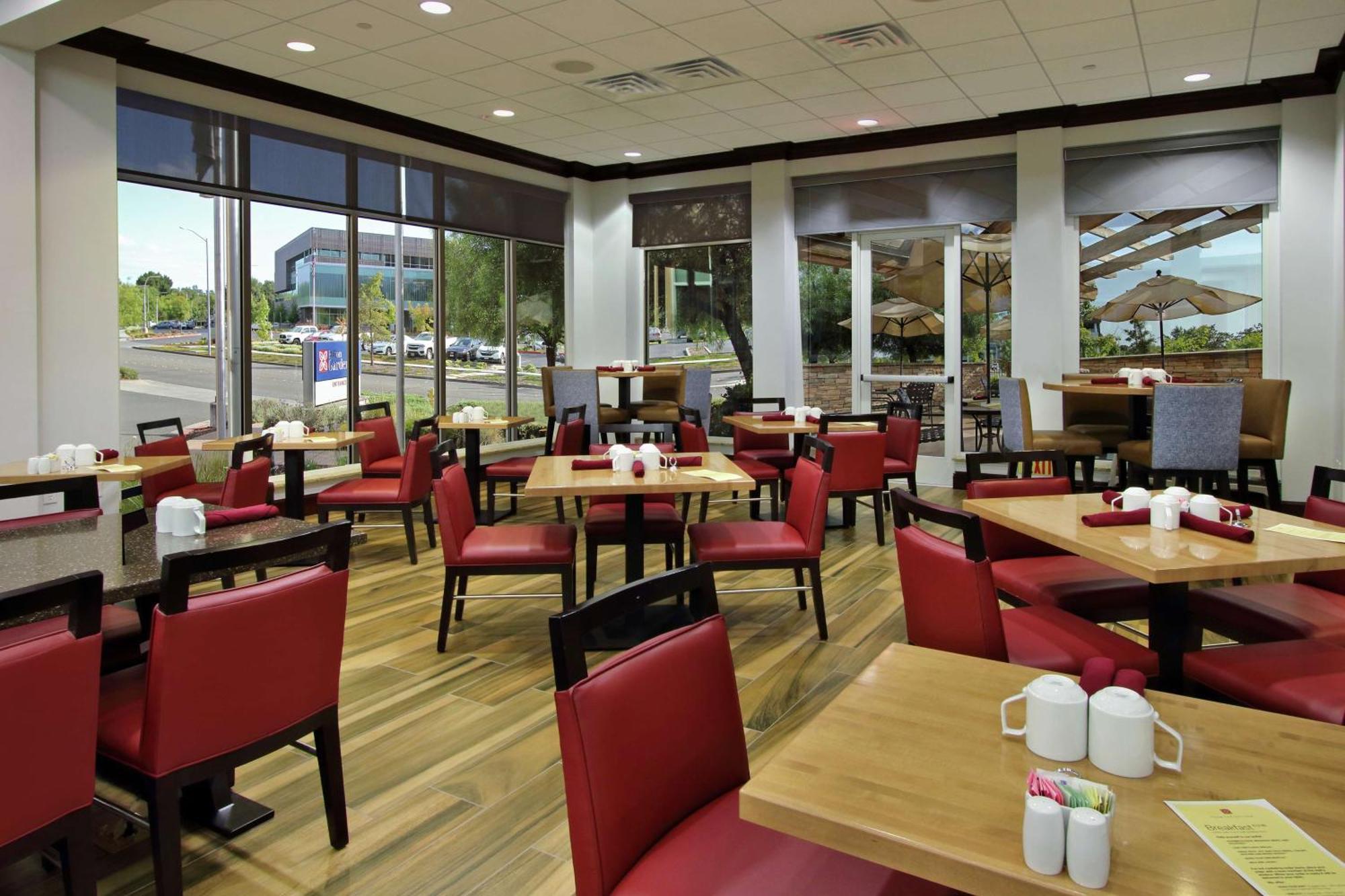 Hilton Garden Inn Sonoma County Airport Santa Rosa Dış mekan fotoğraf