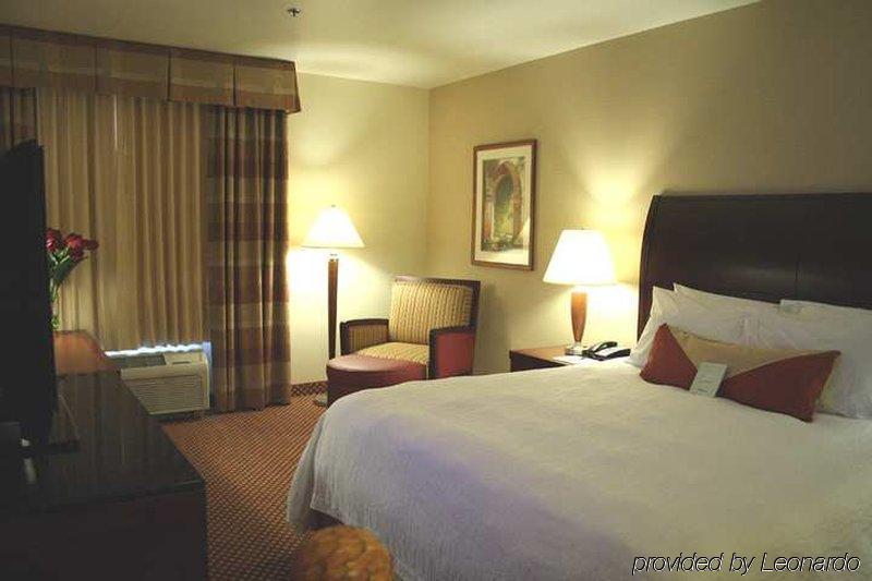 Hilton Garden Inn Sonoma County Airport Santa Rosa Oda fotoğraf
