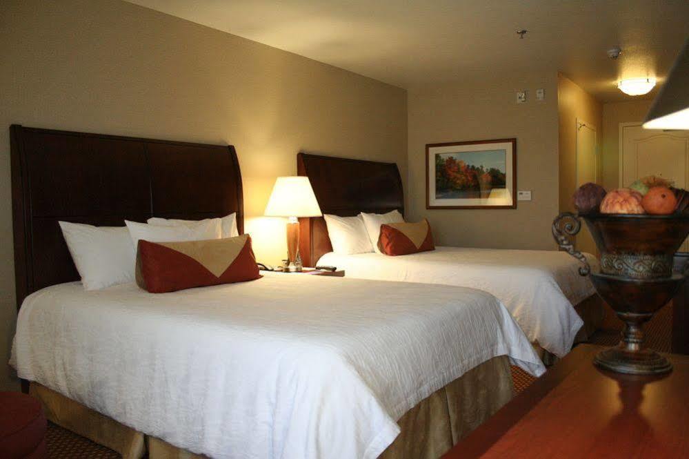 Hilton Garden Inn Sonoma County Airport Santa Rosa Dış mekan fotoğraf